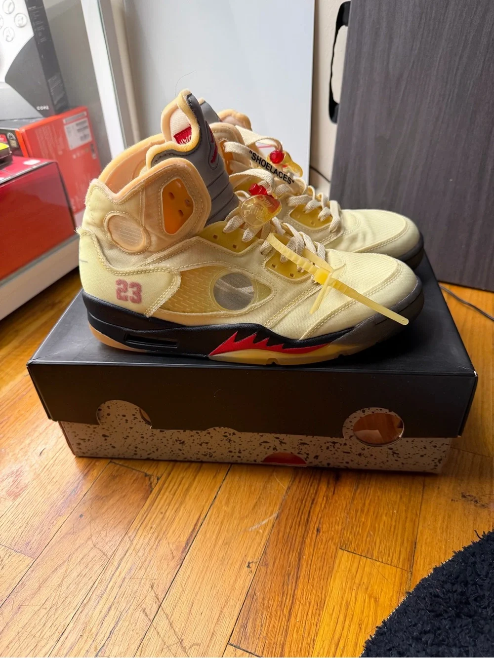Off-White x Air Jordan 5 SP 'Sail' - Size 9.5 Men’s